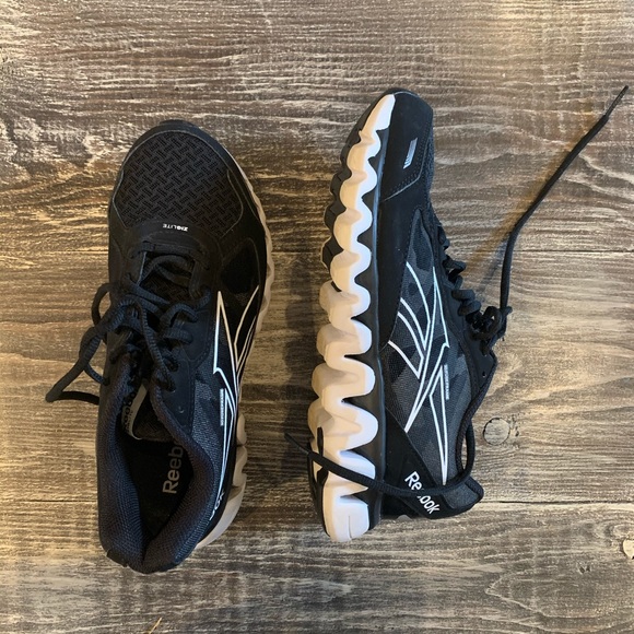 Reebok Ziglite Shoes - size 7 - Picture 2 of 5